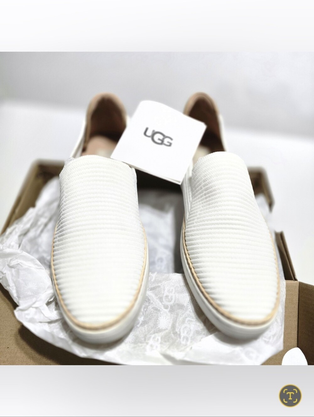 UGG Womens 8 In Box White Ribbed Slip-On Sammy Sneakers Ribbed Knit Texture - Picture 7 of 10